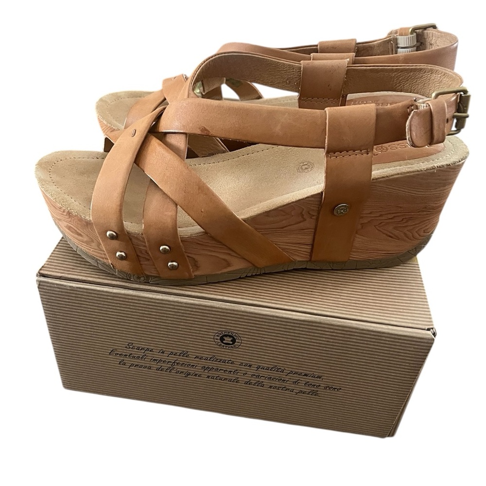 Bussola Tan Leather Platform Mules
